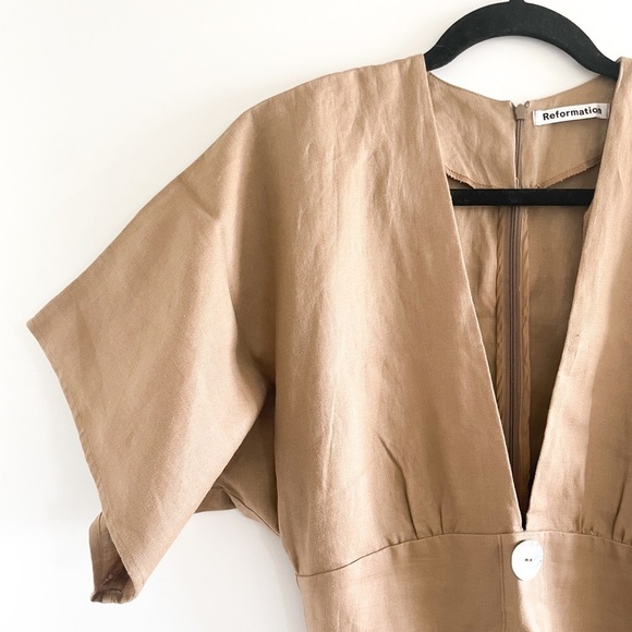 Reformation Short Sleeve Linen Dress - Picture 9 of 12